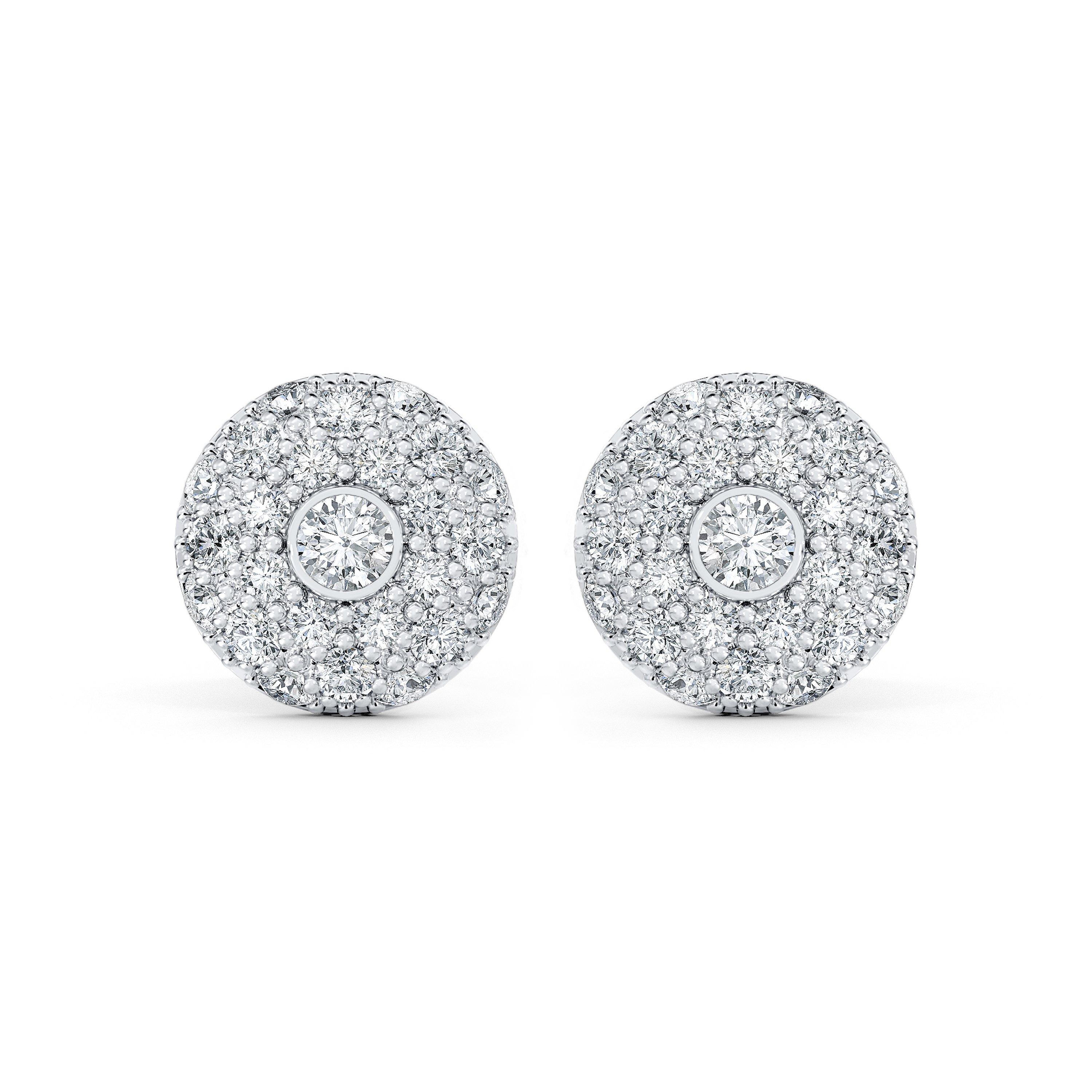 Classic Design Diamond Stud Earrings in White Gold, image 1