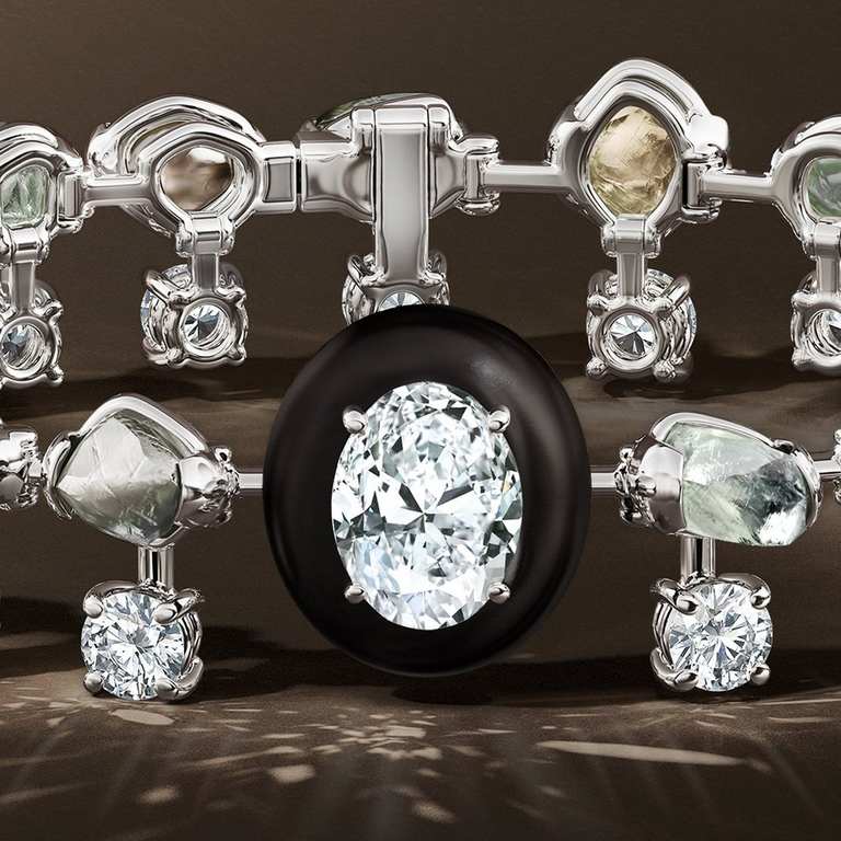 Embrace Bracelet Essence of Nature Collection